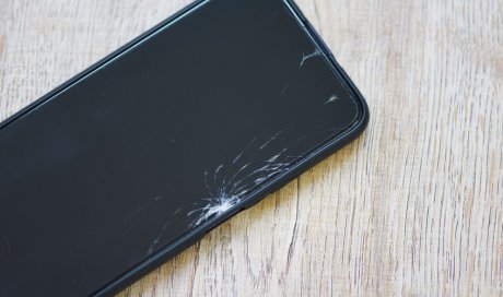 Devis pour réparation écran Iphone cassé à Roanne
